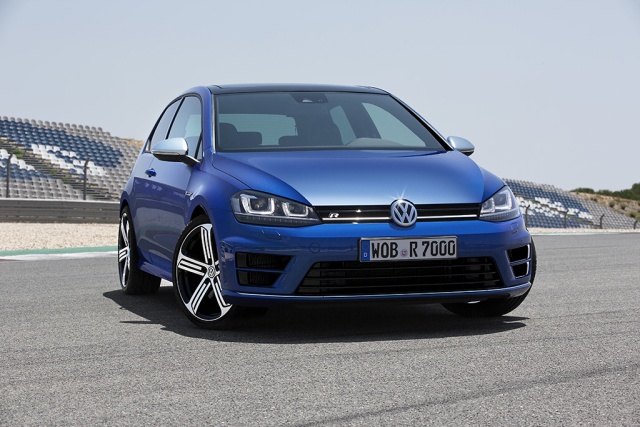 DB2013AU01151 small Golf R 2014 640