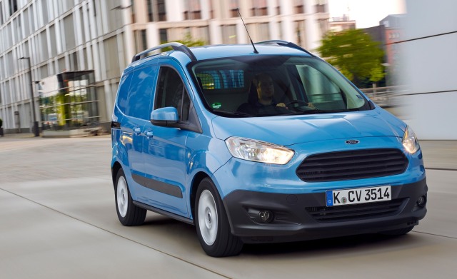 Ford Transit Courier 1024 1 640