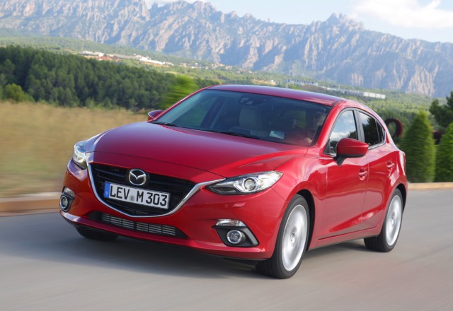 Mazda3 hatchback 2013 action 640