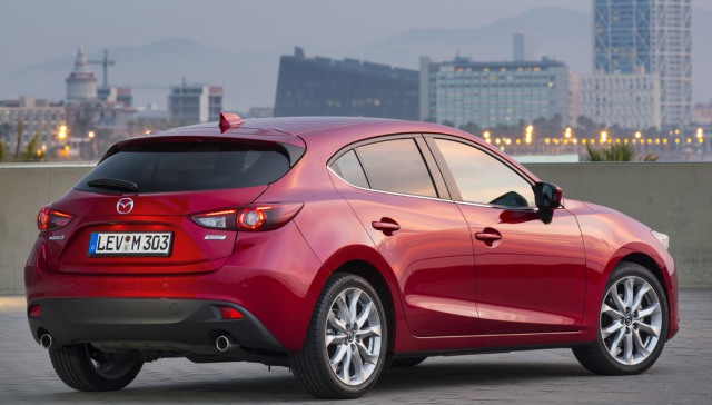 Mazda3 hatchback still 13 640