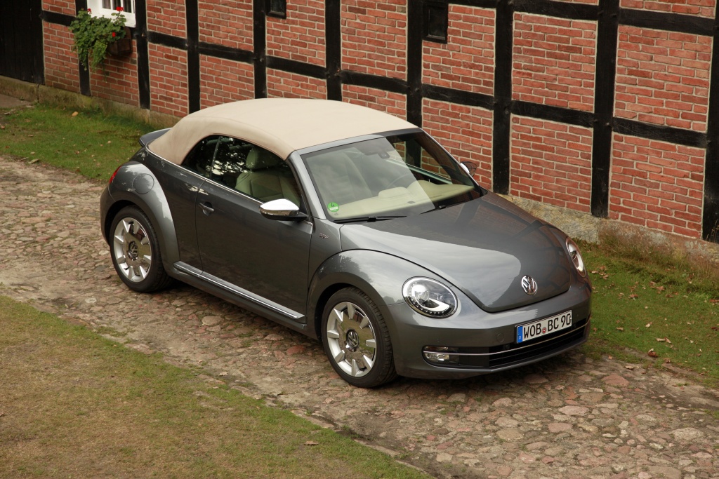  MG 8660 VW Beetle-Cabrio 1 3 1024