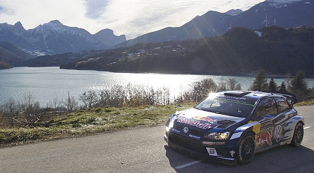 01 2016-WRC-01-DR3-321 640