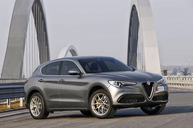 170222 Alfa-Romeo Stelvio 14