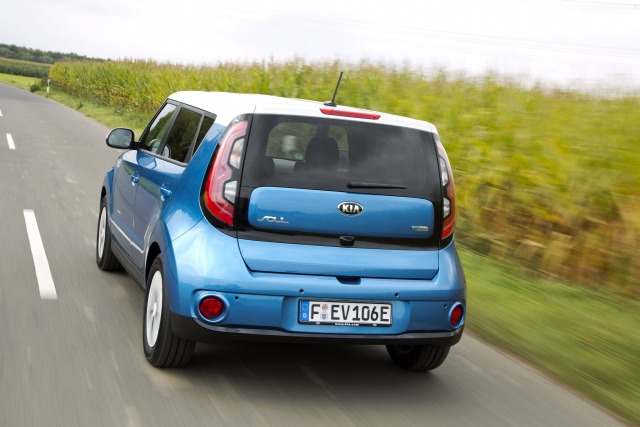 kia soul ev mit 250 km reichweite 04