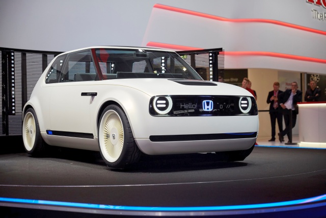 114114 Honda commits to electrified technology for every new model launched in Eur