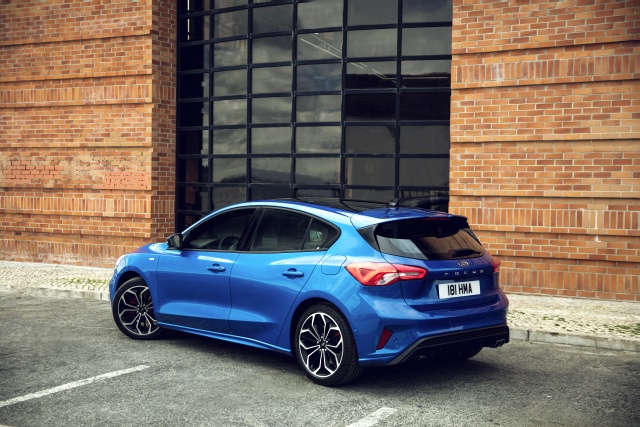 FORD 2018 FOCUS ST-LINE  14