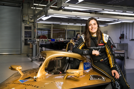 Tatiana Calderon with car landscape