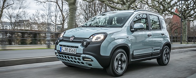 FCA Germany FIAT Panda Hybrid 640