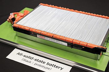 1 83304 feststoffbatterie