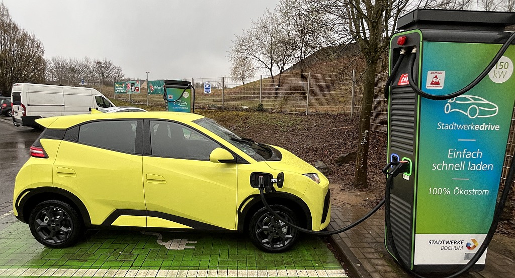 BYD Dolphin Surf Boost