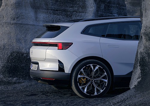 Polestar 4 SUV